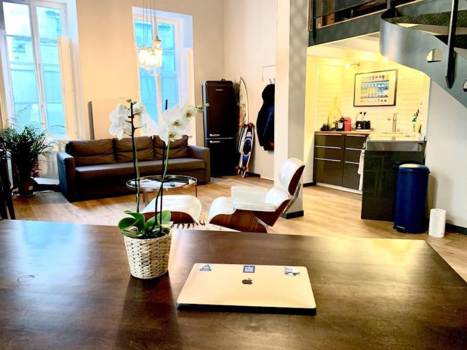 Charming Apartment In The Chartrons District Bordeaux Bagian luar foto
